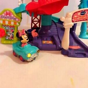 Go Go Smart Wheels Minnie Mouse Around Town